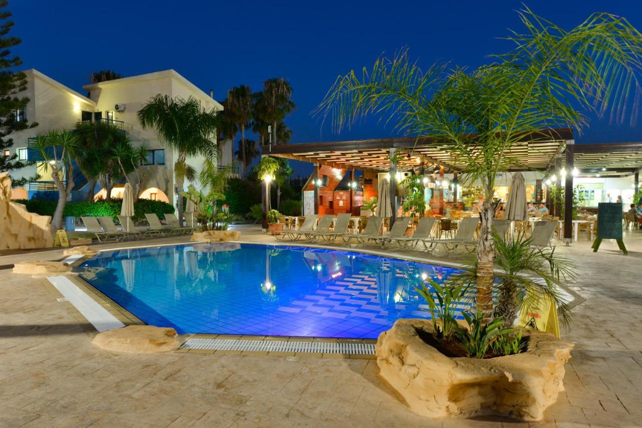 Makronisos Village 3* Ayia Napa