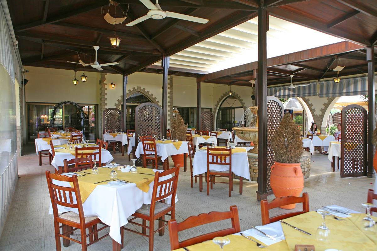 Makronisos Village Apart Otel