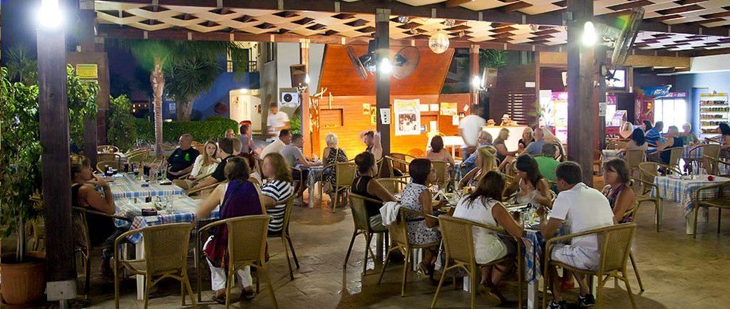 Апарт-отель Makronisos Village 3*